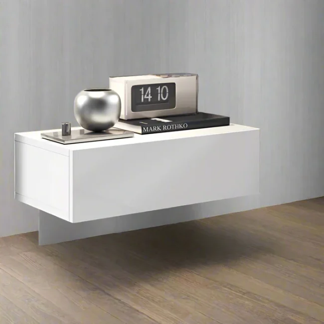 Hanging commode